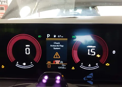 2025 Hyundai Santa Fe Sel from USA, damaged, VIN 5NMP24GL5SH072766